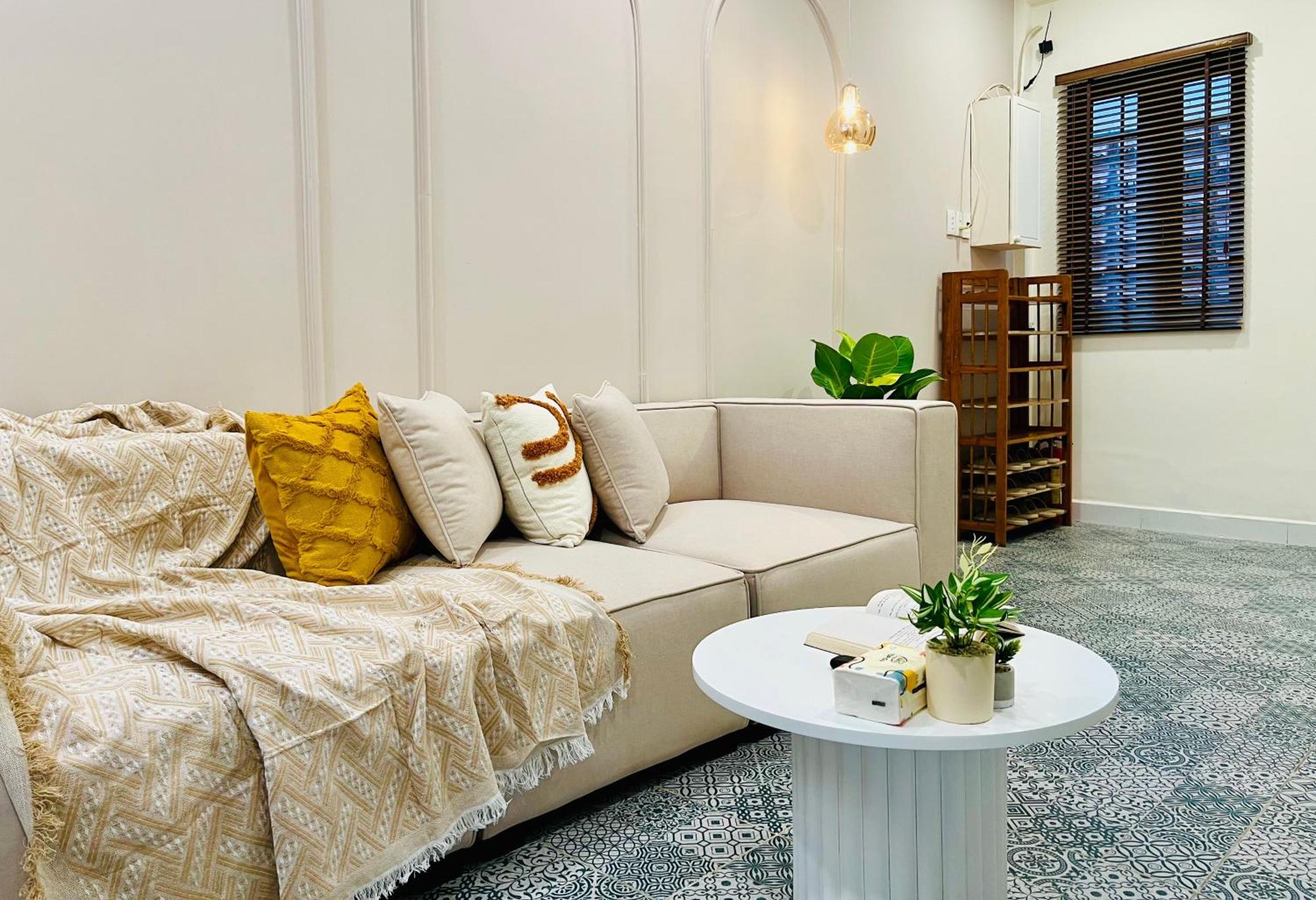 Apartment Nguyen Nha 2 Phong Ngu, 3 Guong, 45 Pham Viet Chanh - 1 Tret - 1 Lau *